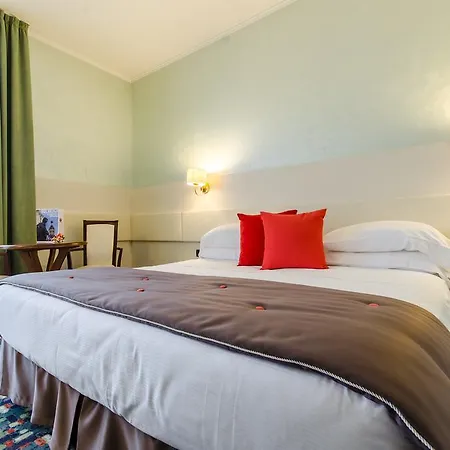 Ovidius Hotel 4*