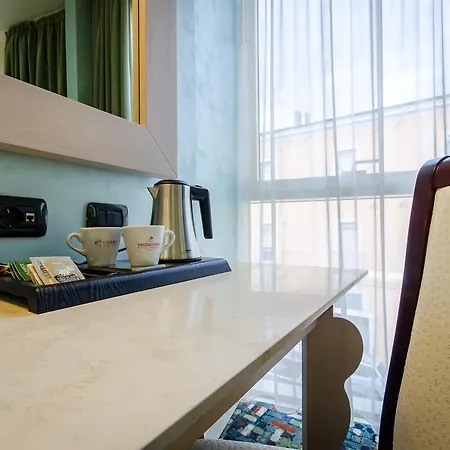 Ovidius 4* סולמונה