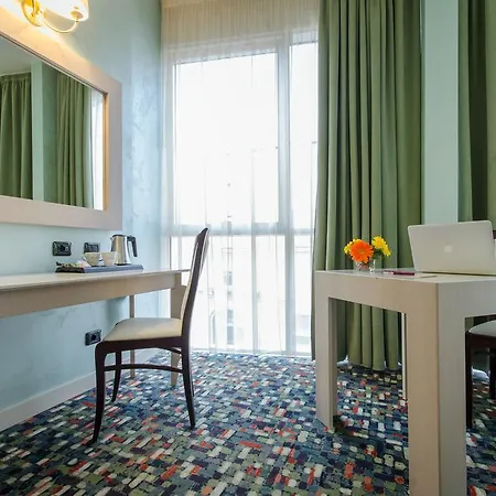 호텔 Ovidius 술모나